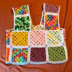 The Series NY granny tank crochet tank size small